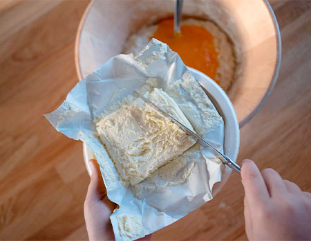 Как быстро разморозить сливочное масло