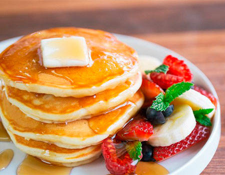 Нежные панкейки со сливочным маслом