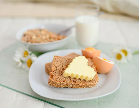 Как сливочное масло способствует лечению желудка